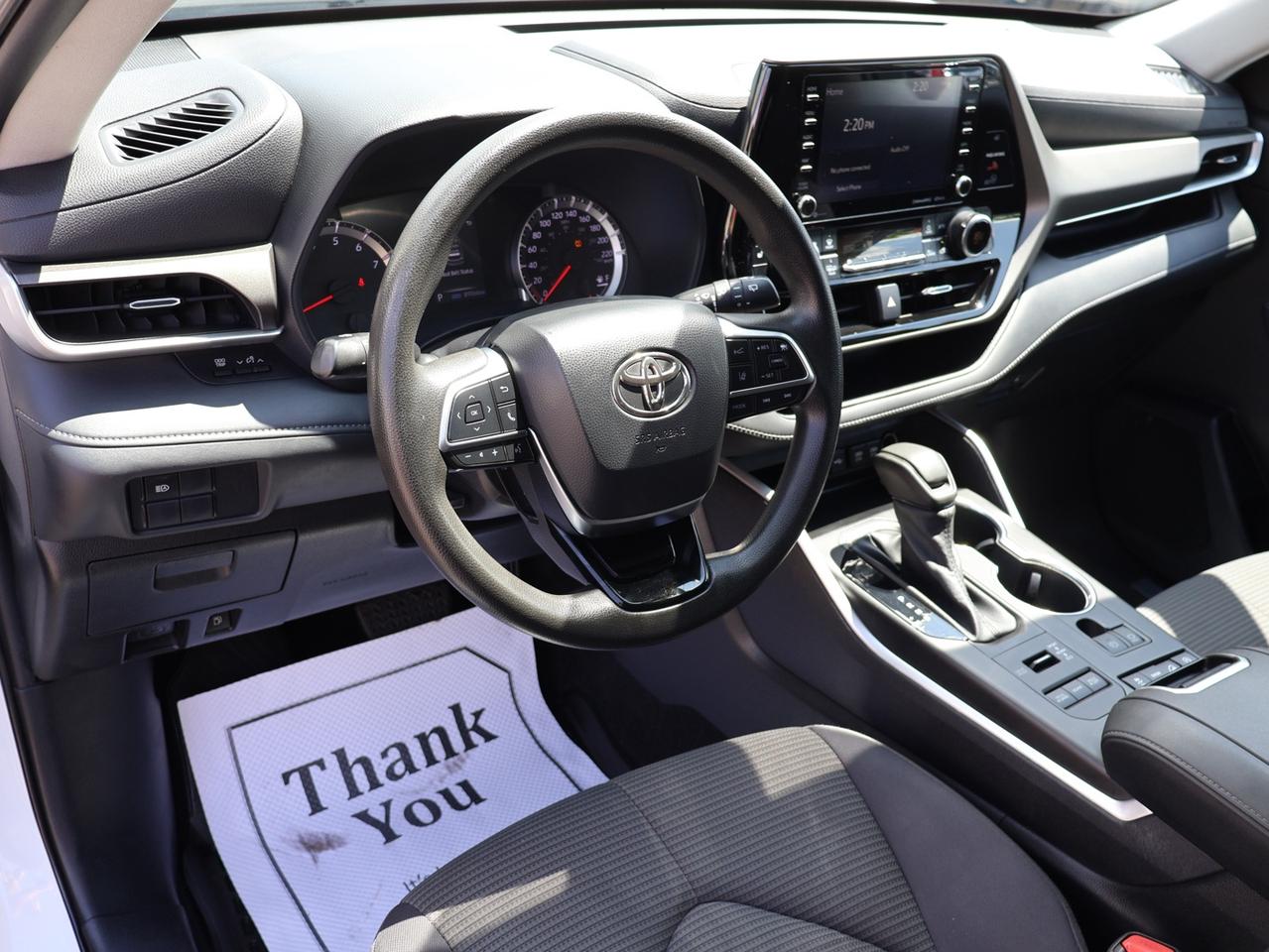 2020 Toyota Highlander V6 LE AWD CERTIFIED *LOW KMS* CAMERA BLUETOOTH HEATED SEATS CRUISE ALLOYS Photo