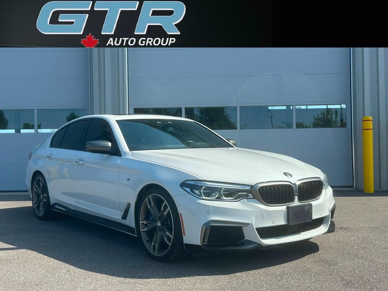2018 BMW 5 Series M550i xDrive - MASSAGESEATS|CARPLAY|H&K|SUNROOF - Photo #1