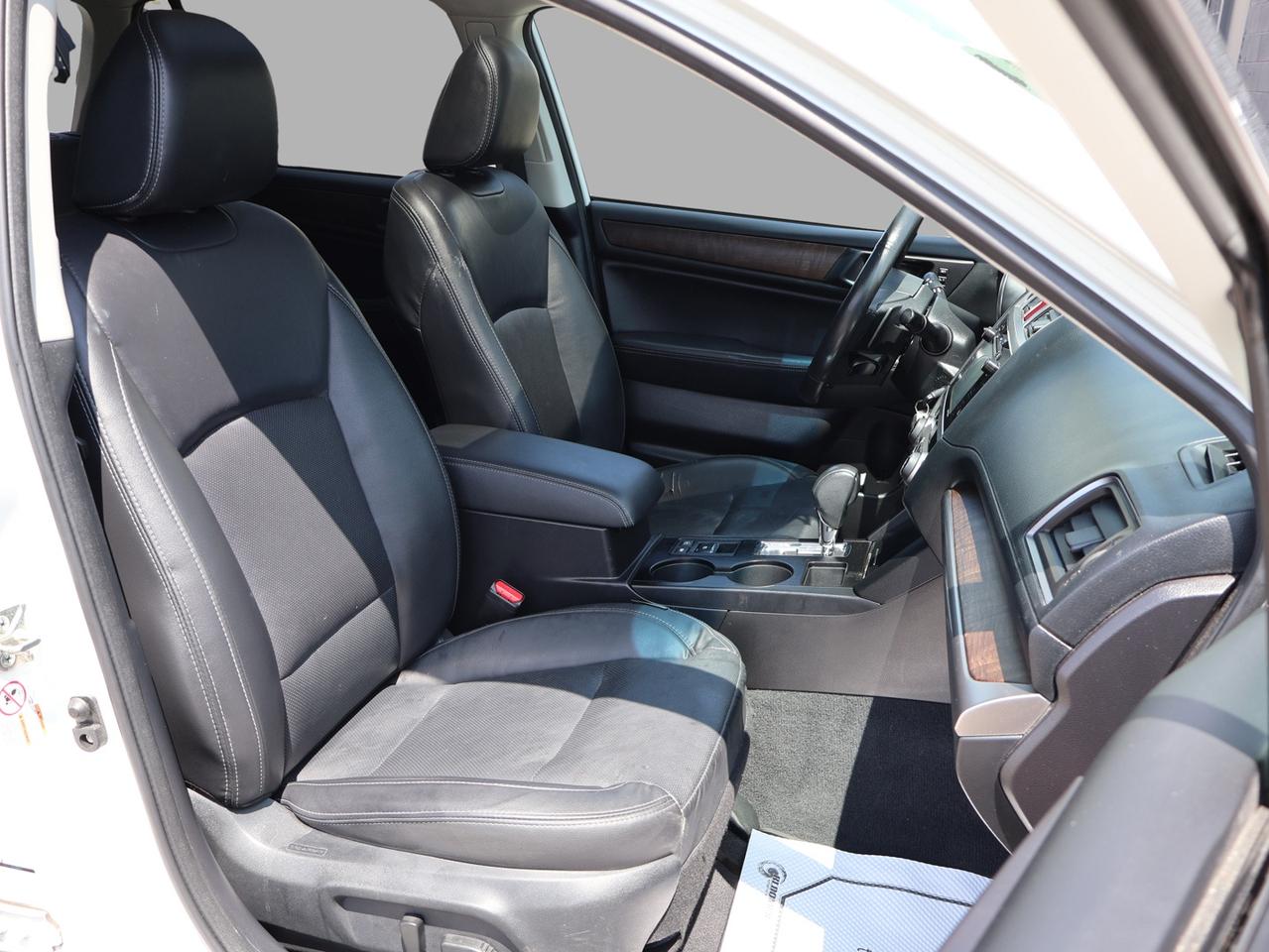 2017 Subaru Outback 2.5I LIMITED AWD CERTIFIED CAMERA NAV BLUETOOTH LEATHER HEATED SEATS SUNROOF CRUISE ALLOYS Photo