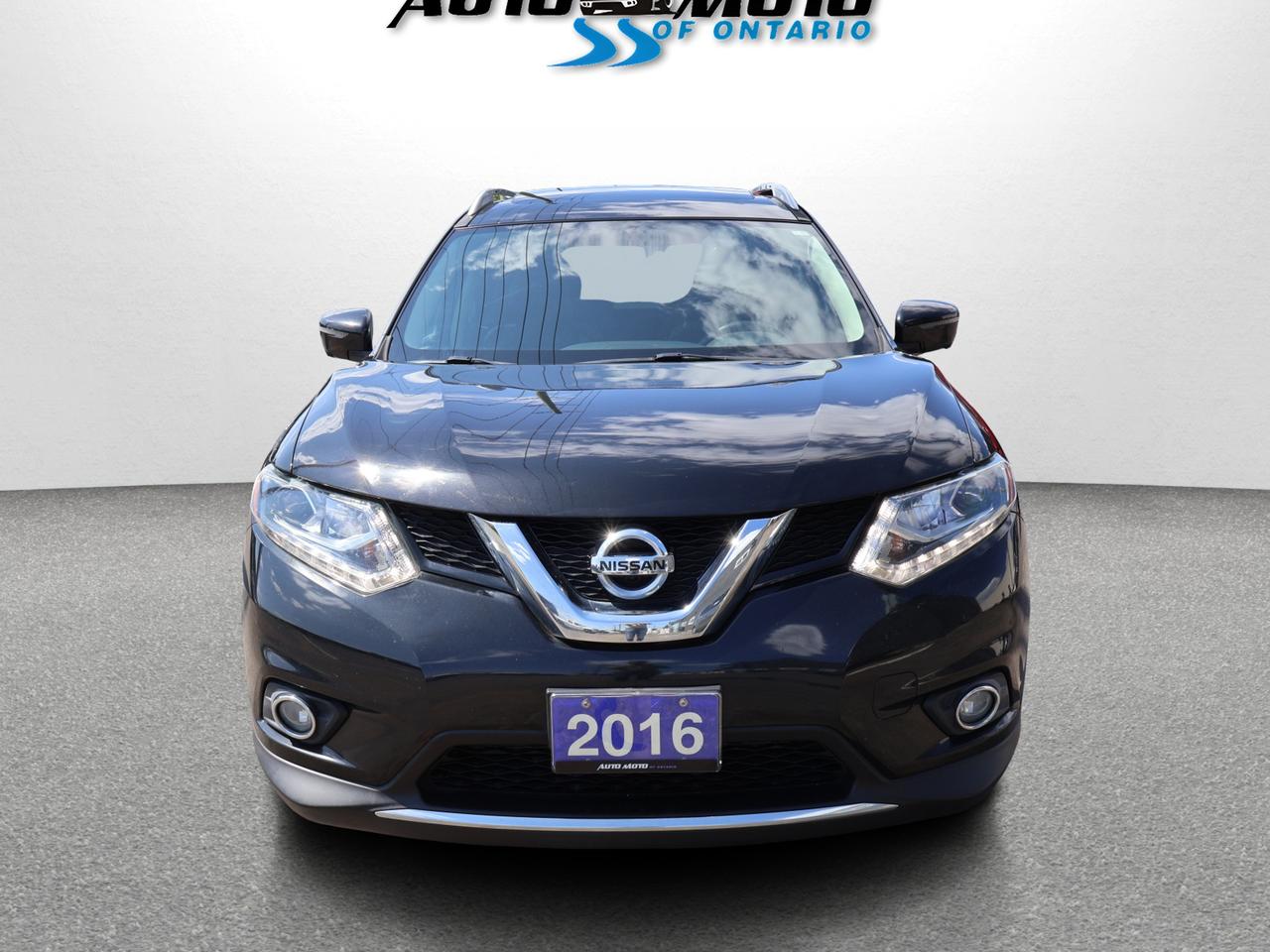 2016 Nissan Rogue SL AWD CERTIFIED *NISSAN MAINTAIN* CAMERA NAV BLUETOOTH LEATHER HEATED SEATS PANO ROOF CRUISE ALLOYS Photo