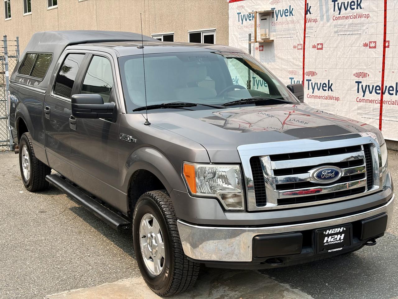 2010 Ford F-150 4WD SUPERCREW 145" XLT Photo3