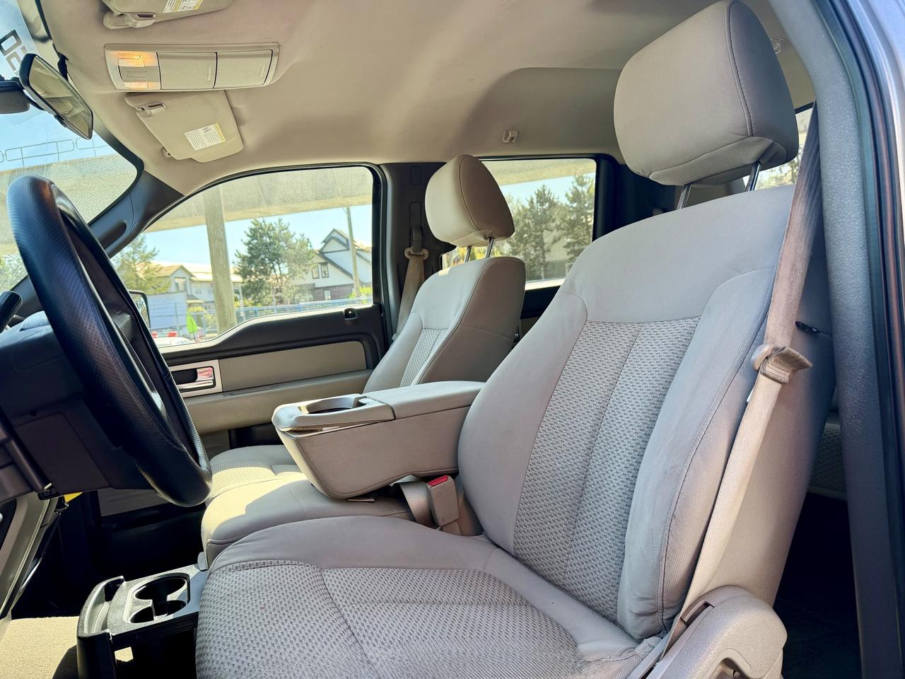 2010 Ford F-150 4WD SUPERCREW 145" XLT Photo9