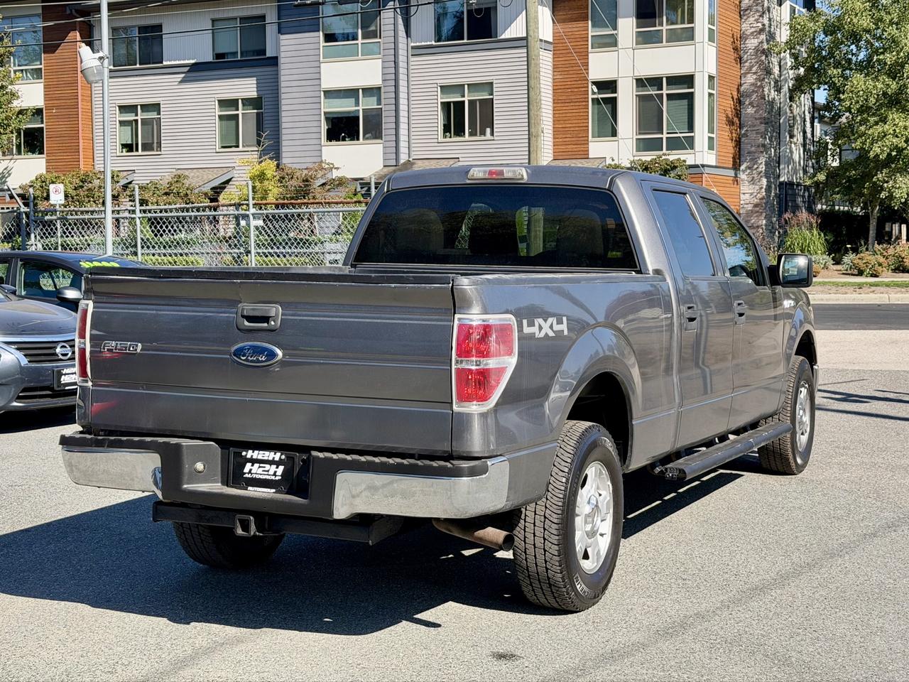 2010 Ford F-150 4WD SUPERCREW 145" XLT Photo5