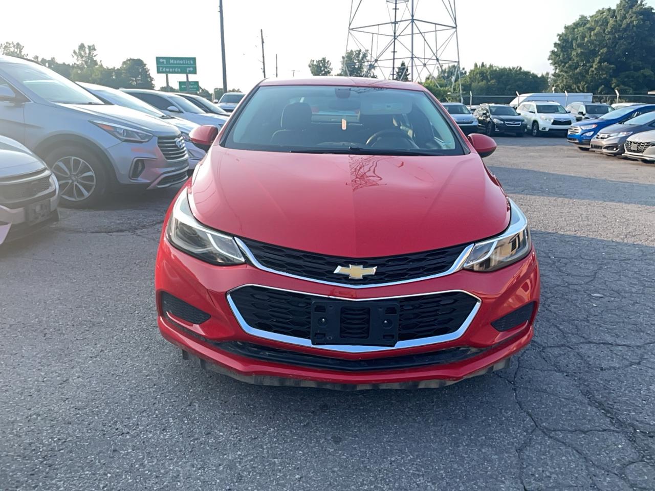 2017 Chevrolet Cruze LT - Photo #1