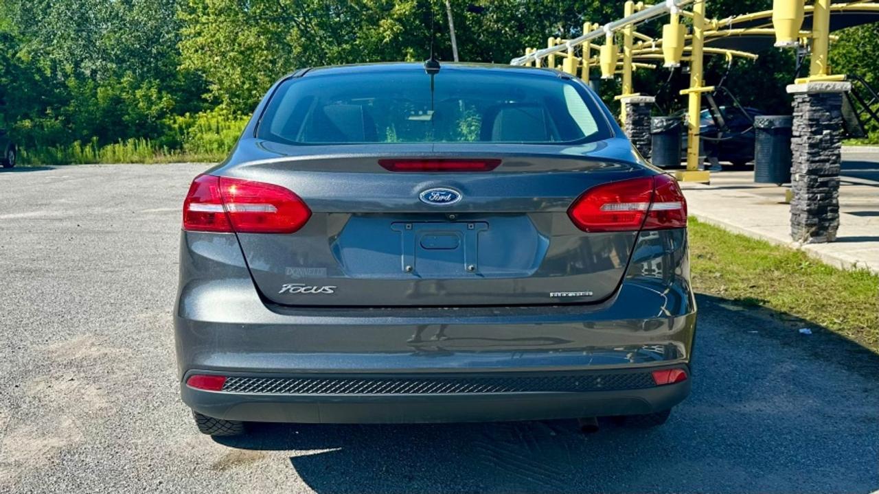 2015 Ford Focus * S * NO ACCIDENTS * S Photo