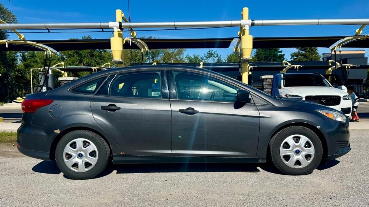 2015 Ford Focus * S * NO ACCIDENTS * S Photo