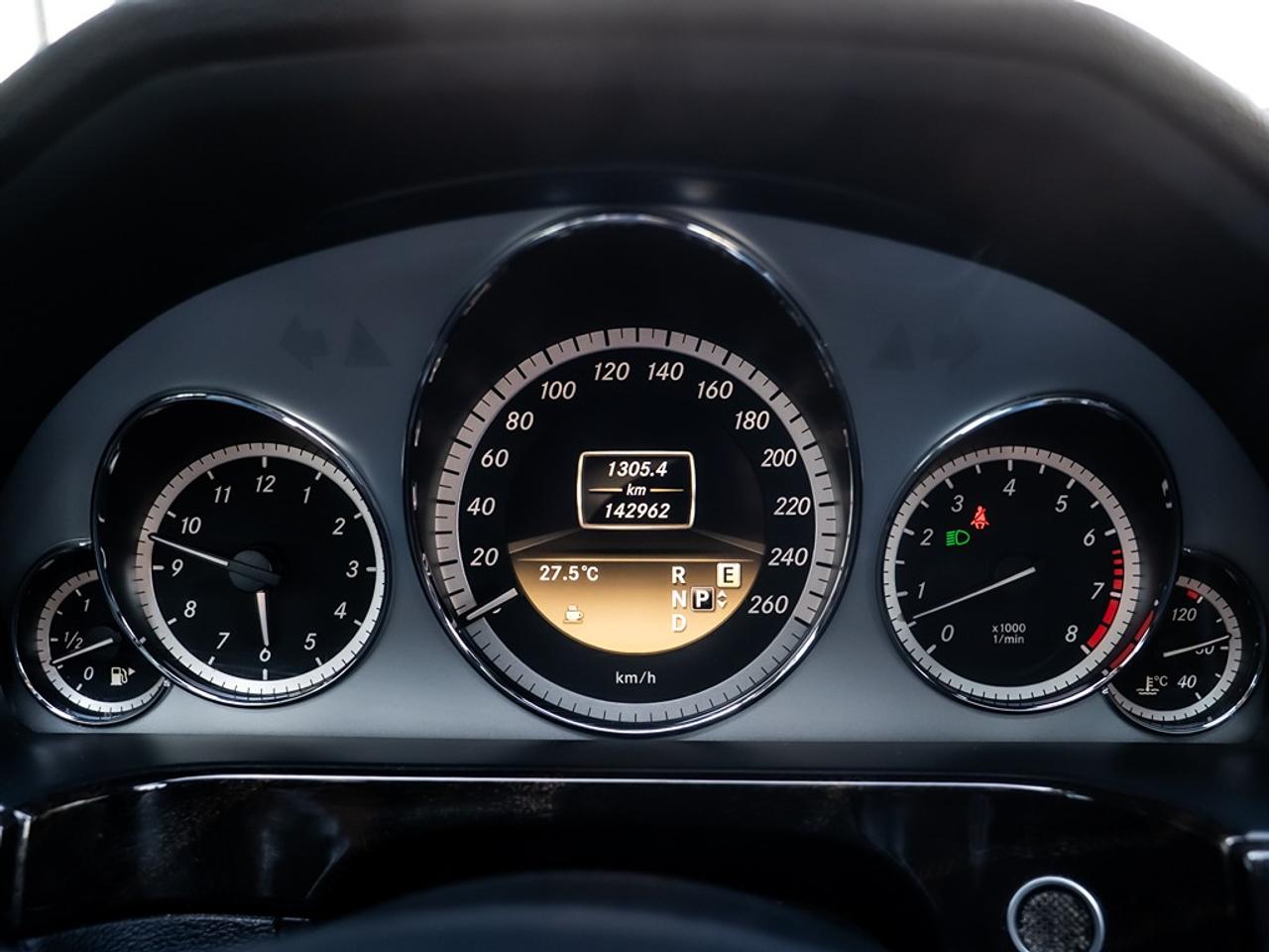 2012 Mercedes-Benz E-Class 4DR SDN E 300 4MATIC Photo38