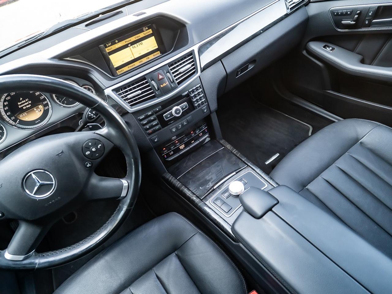 2012 Mercedes-Benz E-Class 4DR SDN E 300 4MATIC Photo32