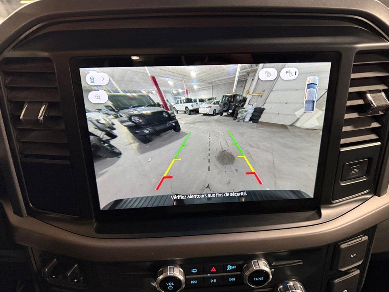 2025 Ford F-150 XLT 4WD SuperCrew 6.5' Box Photo