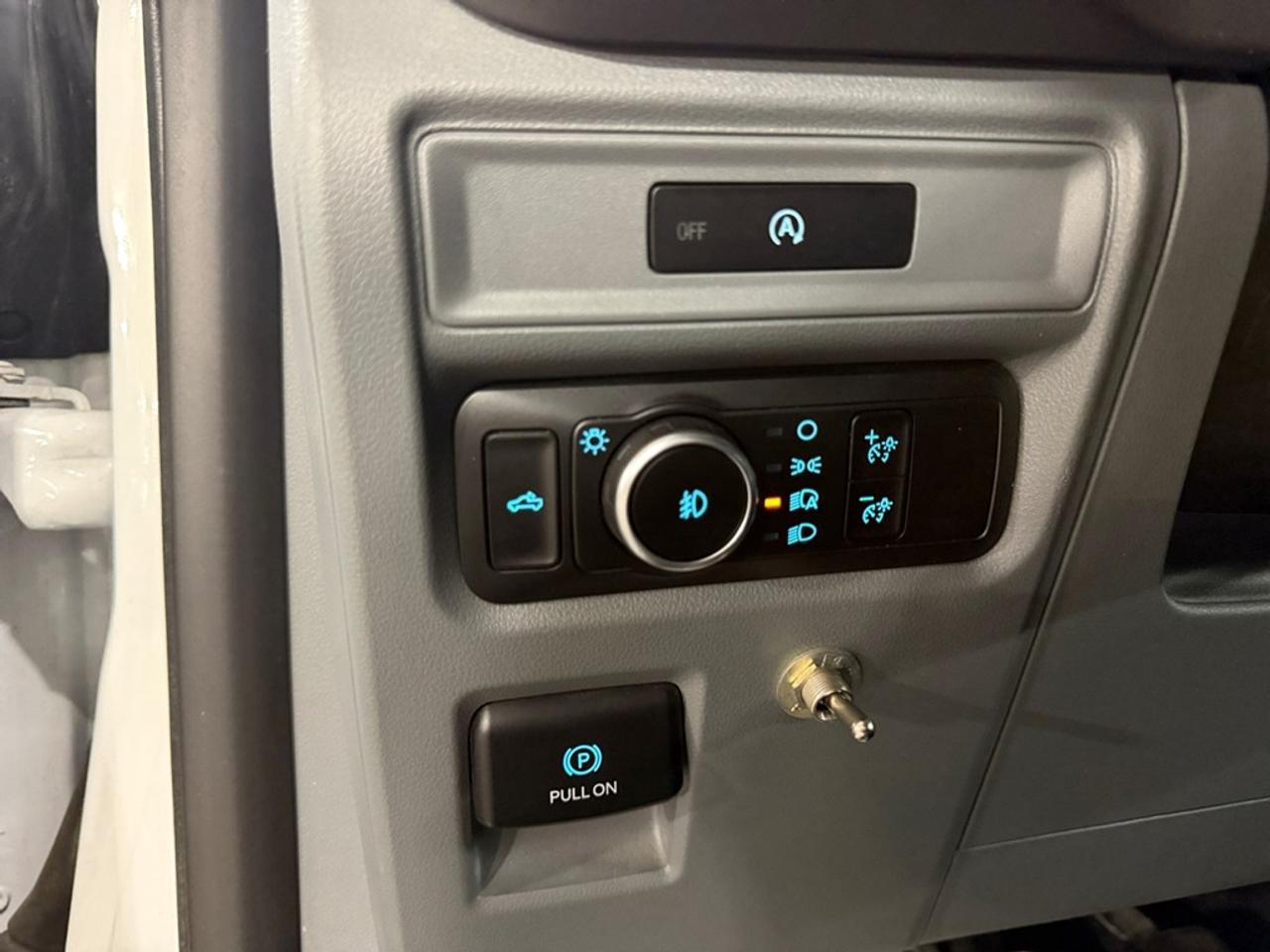 2025 Ford F-150 XLT 4WD SuperCrew 6.5' Box Photo