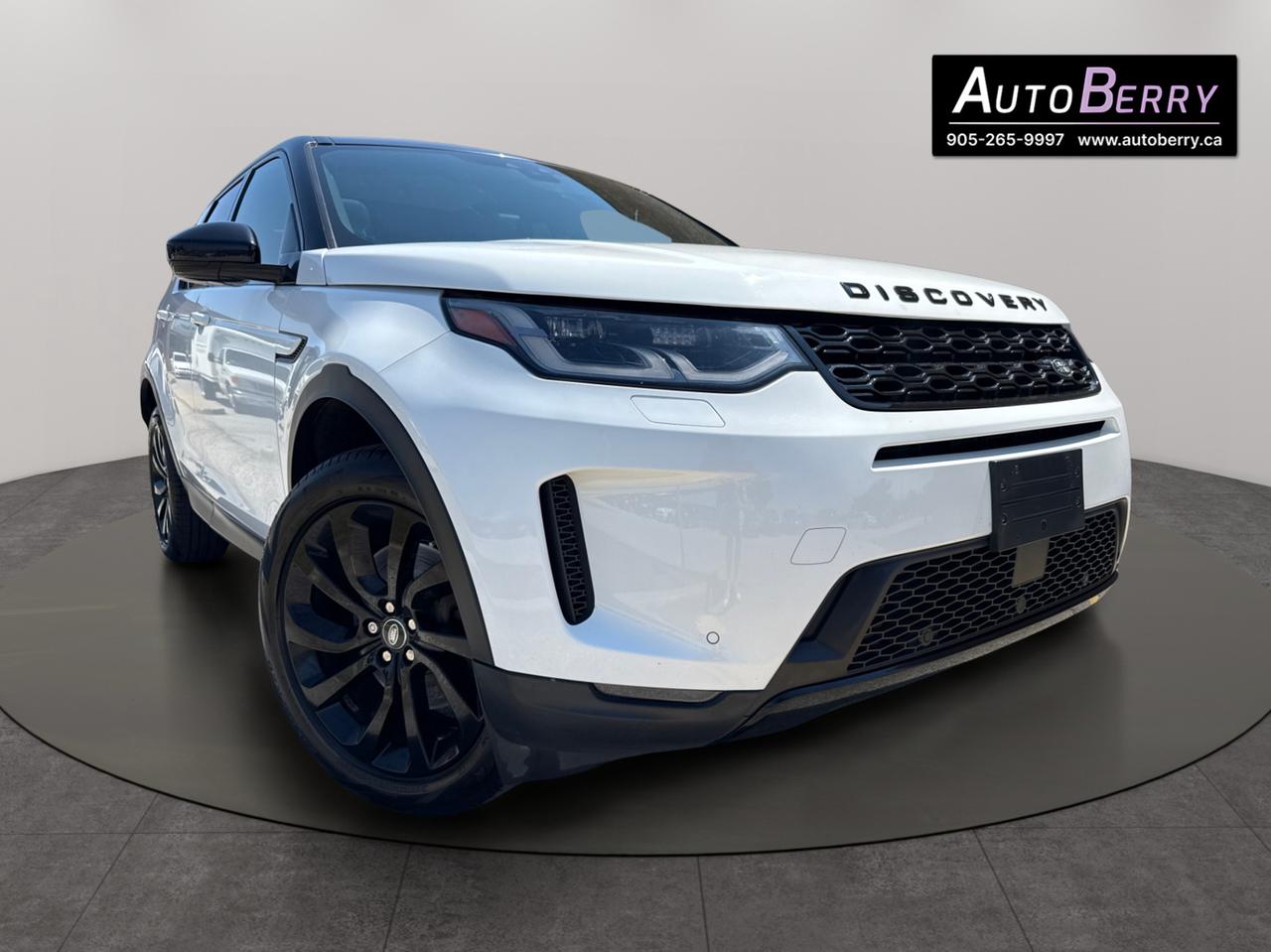 2020 Land Rover Discovery Sport SE Photo0
