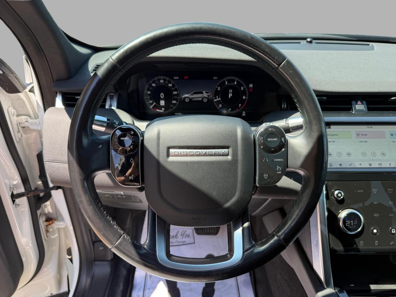 2020 Land Rover Discovery Sport SE Photo