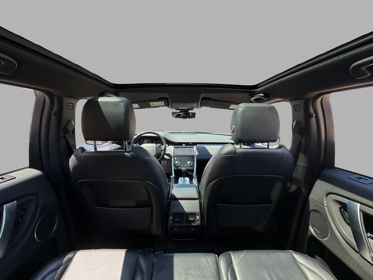2020 Land Rover Discovery Sport SE Photo