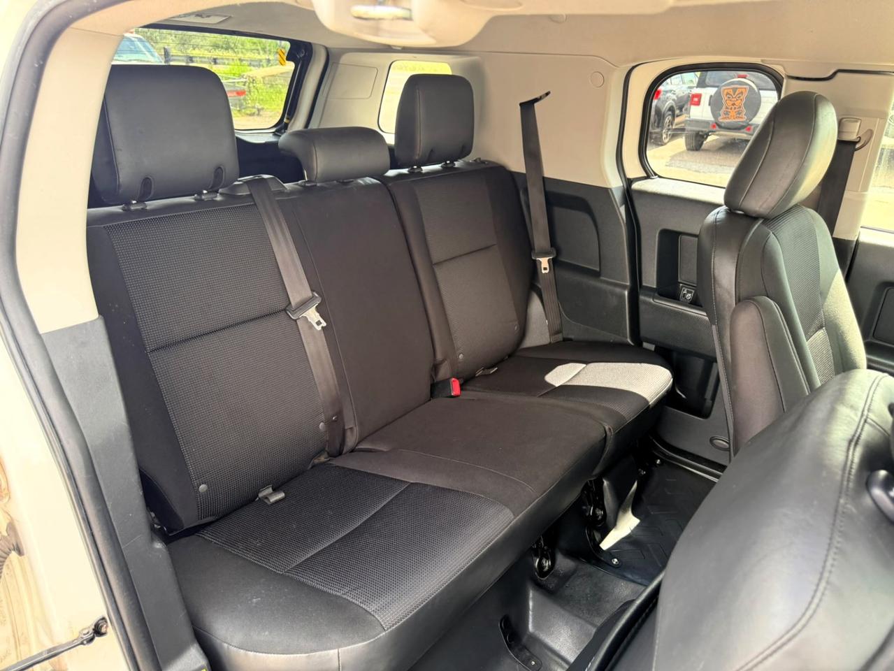 2013 Toyota FJ Cruiser 4WD 4dr Photo