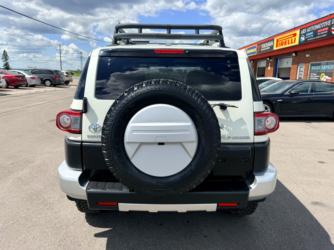 2013 Toyota FJ Cruiser 4WD 4dr Photo