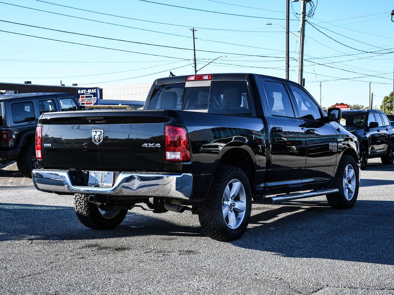 2019 RAM 1500 Classic SLT 4x4 Crew Cab 5'7" Box Photo3