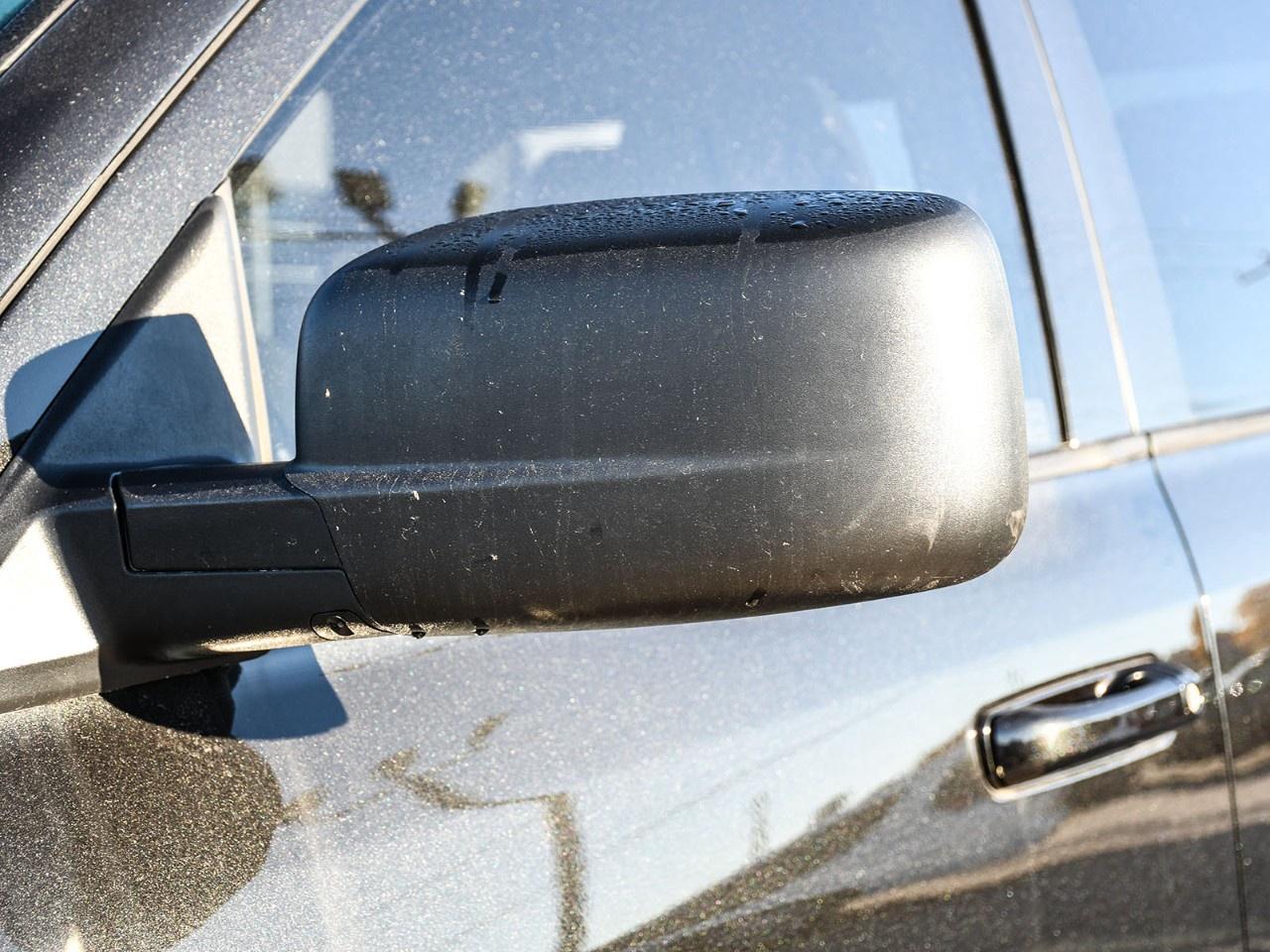 2019 RAM 1500 Classic SLT 4x4 Crew Cab 5'7" Box Photo