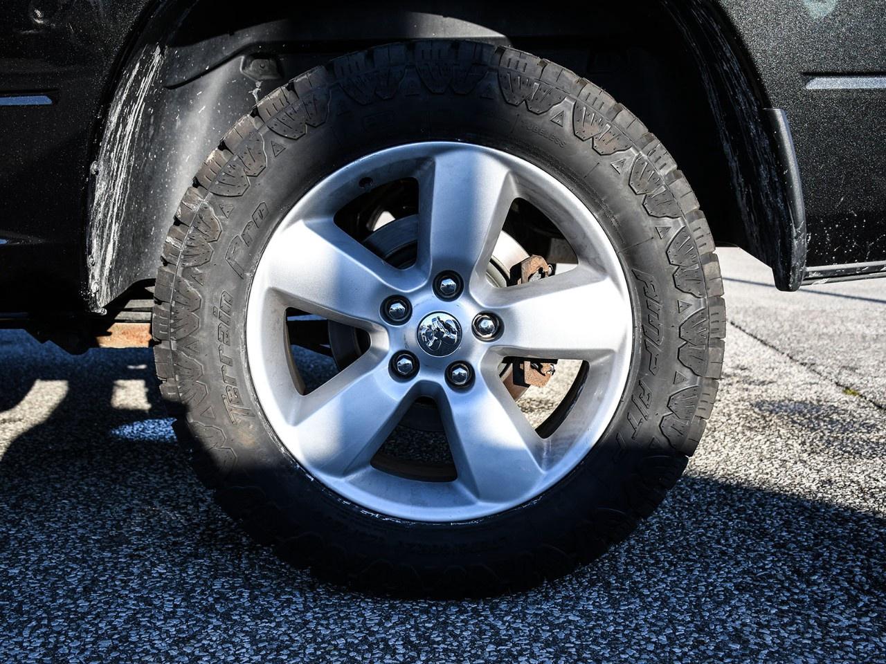 2019 RAM 1500 Classic SLT 4x4 Crew Cab 5'7" Box Photo