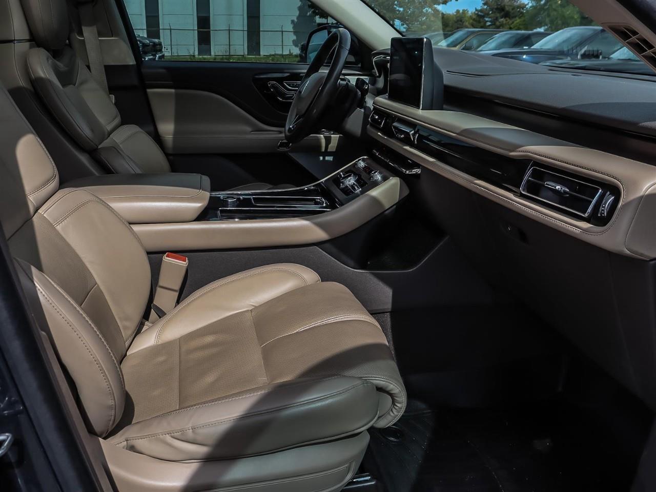 2022 Lincoln Aviator Reserve Leather | Panoramic Roof | Adaptive Cruise Control | Photo