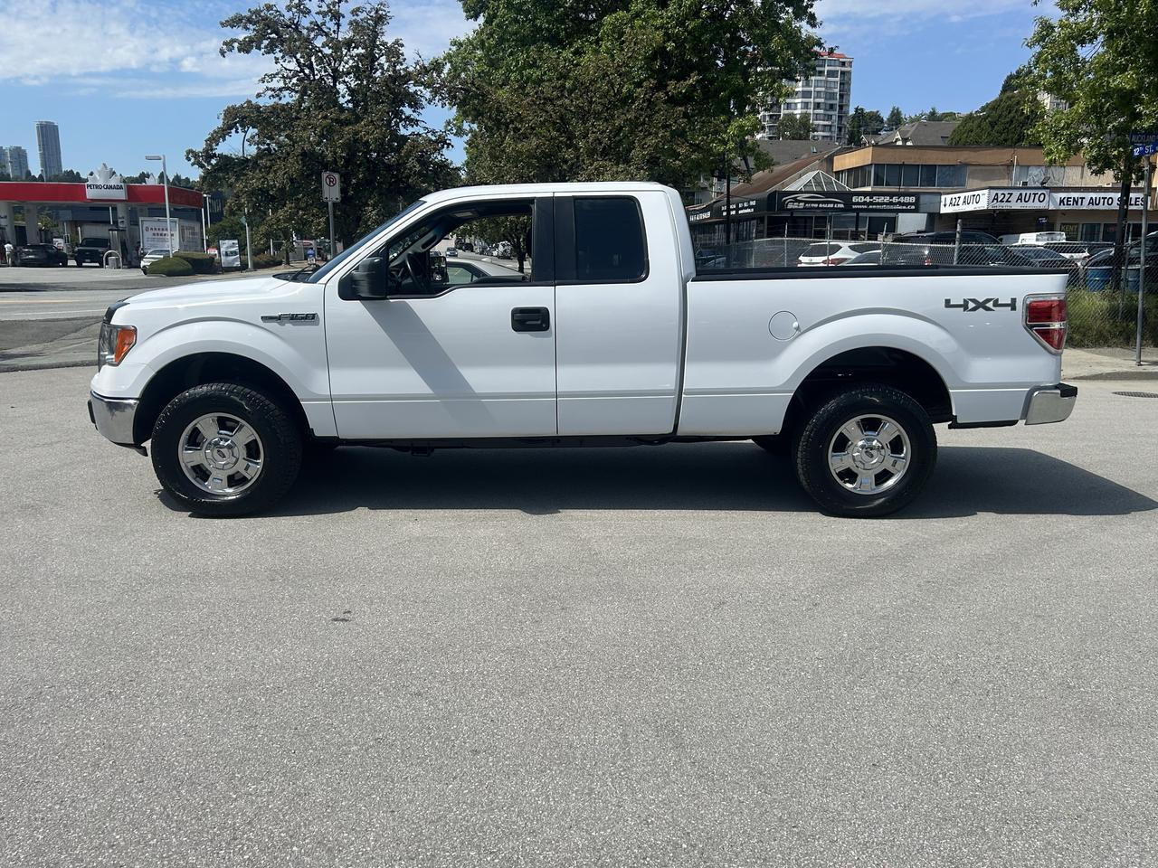 2012 Ford F-150 XLT Photo