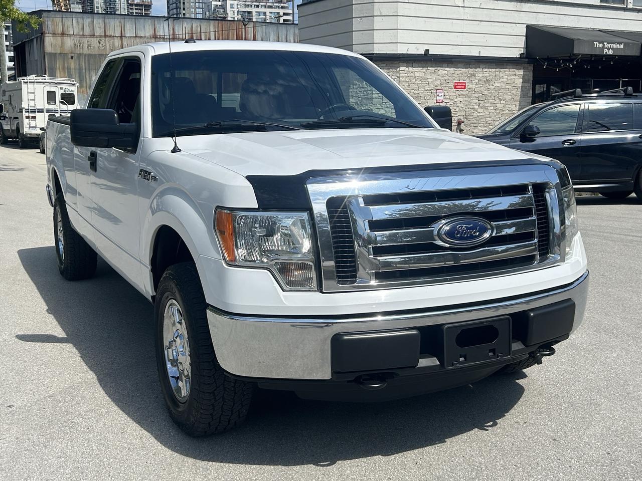 2012 Ford F-150 XLT Photo