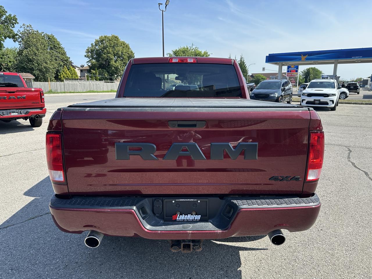 2021 RAM 1500 Classic EXPRESS Photo