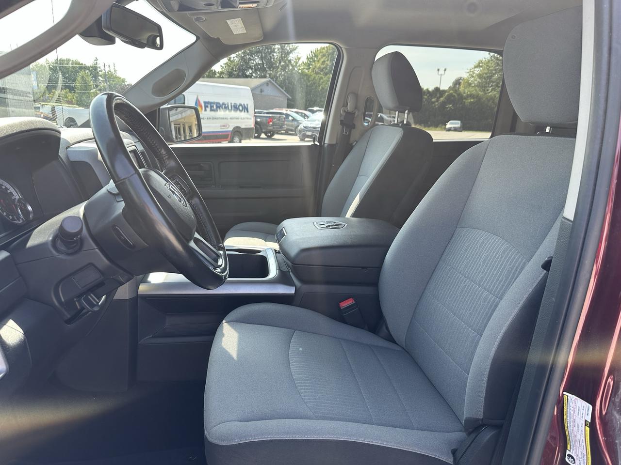 2021 RAM 1500 Classic EXPRESS Photo