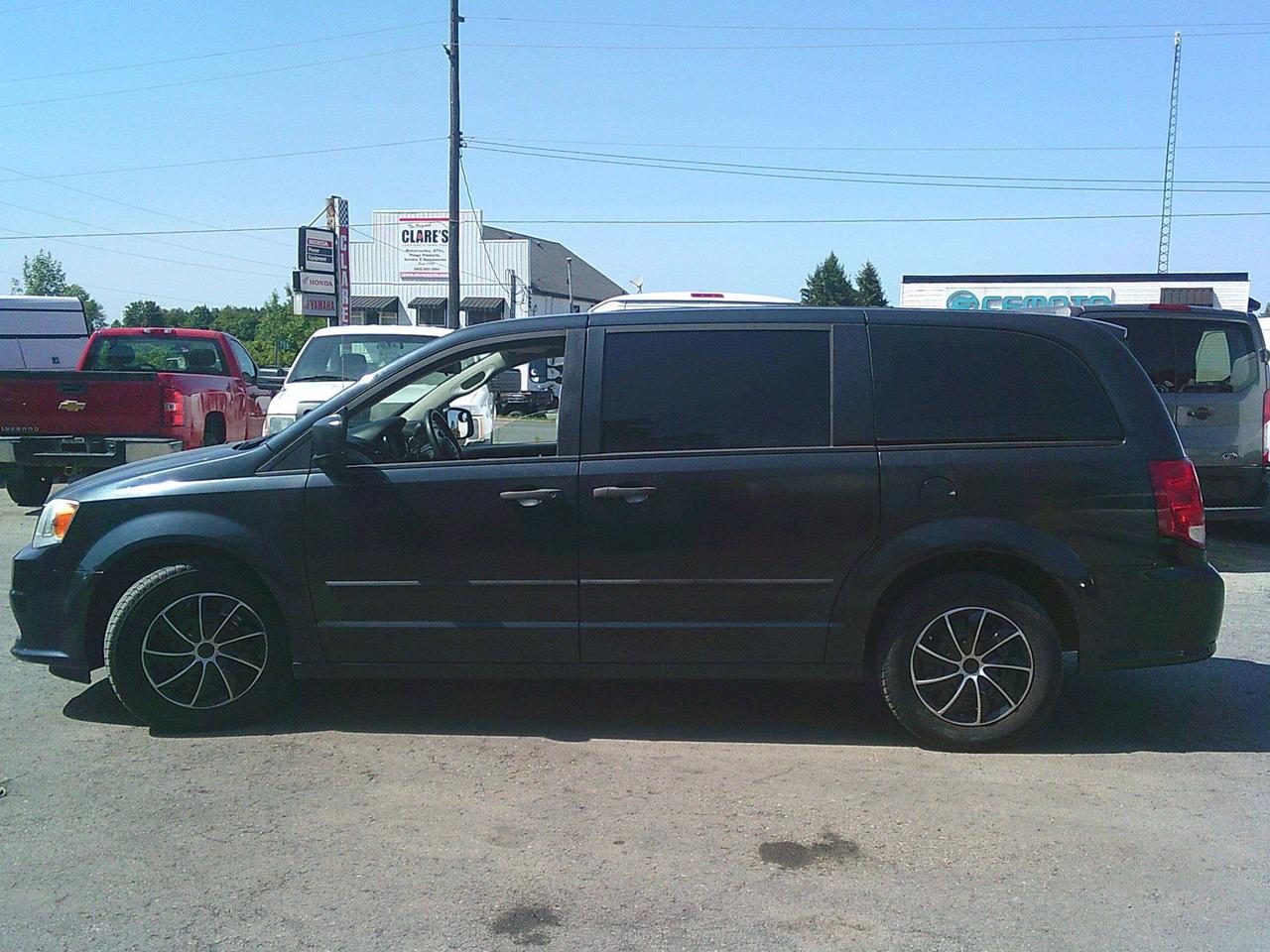 2014 Dodge Grand Caravan 4dr Wgn SXT Photo