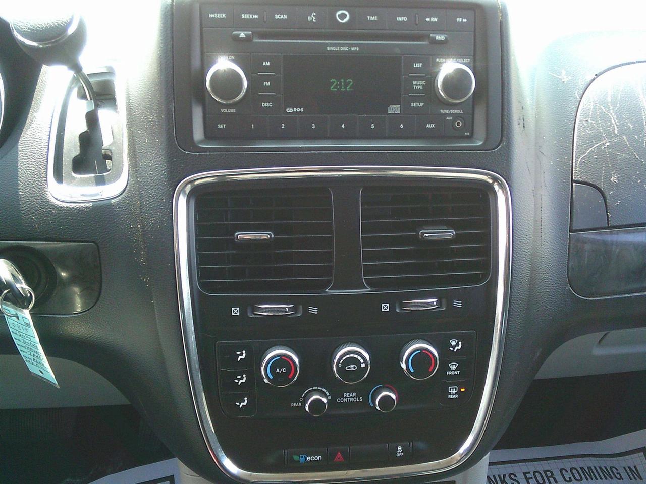 2014 Dodge Grand Caravan 4dr Wgn SXT Photo