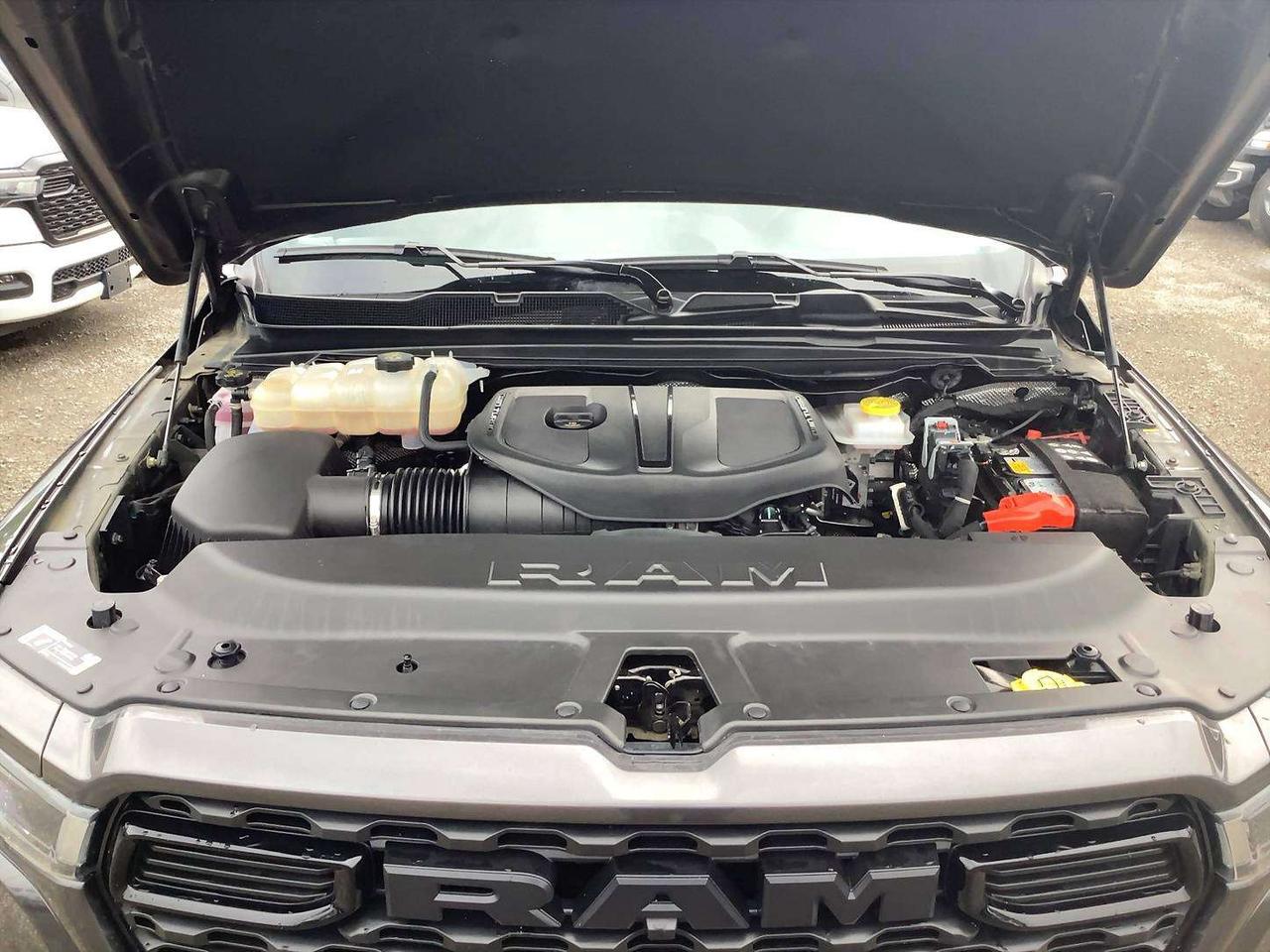 2025 RAM 1500 Tradesman Sport | 8.4" Screen | 4X4 Photo