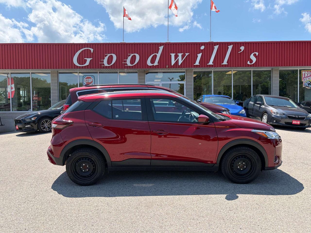 2025 Nissan Kicks SV
