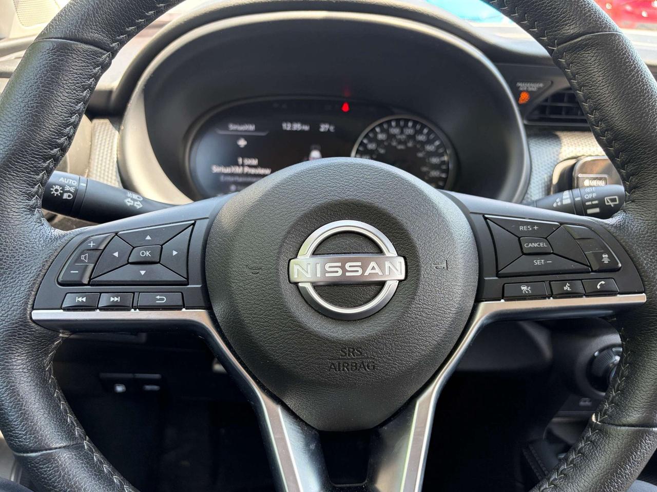 2025 Nissan Kicks SV, AUTO, CLEAN CARFAX, FACTORY WARRANTY! - Photo #8
