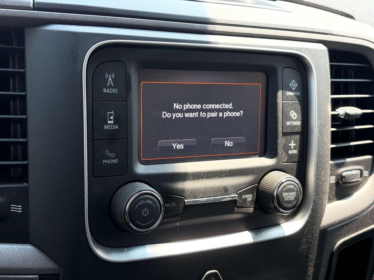 2022 RAM 1500 EXPRESS, 4X4, 3 PASS, BACKUP CAM, NICE MILEAGE Photo