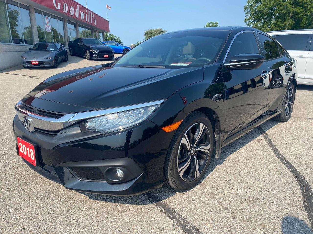 2018 Honda Civic TOURING, CLEAN CARFAX, HEATED LEATHER, LOW KMS! - Photo #5