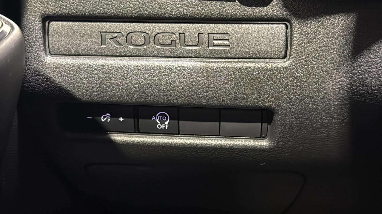 2024 Nissan Rogue S AWD | 1 OWNER | STARTER | HTD SEATS | BLIS Photo