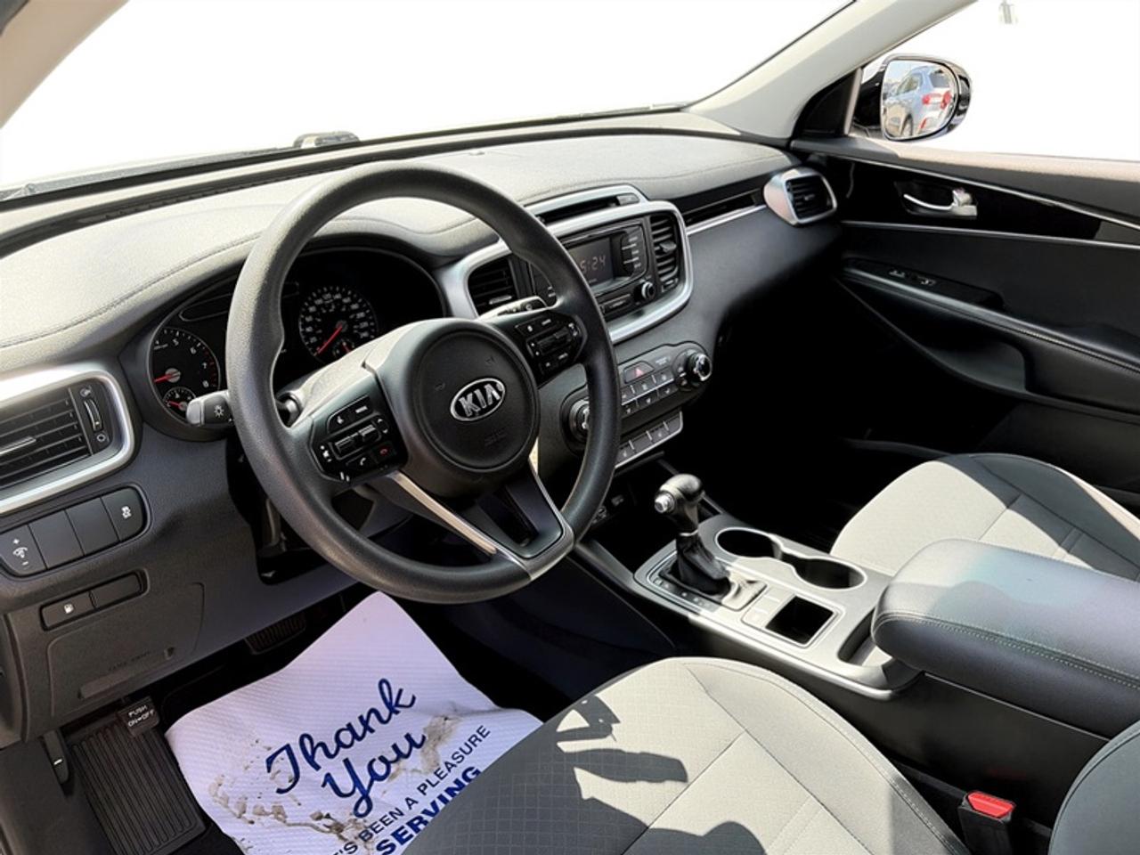 2018 Kia Sorento LX  **GREAT MILEAGE** Photo