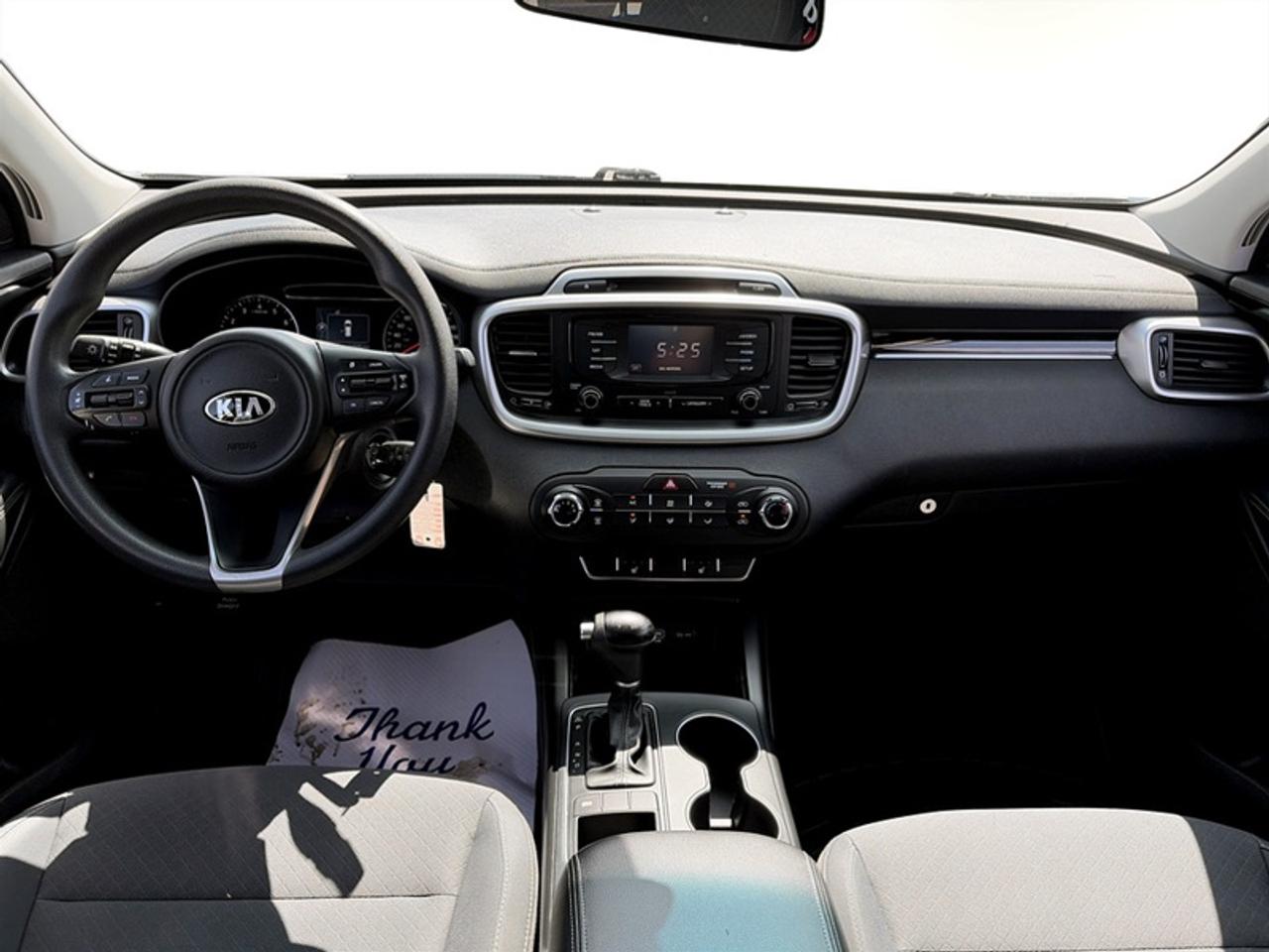 2018 Kia Sorento LX  **GREAT MILEAGE** Photo