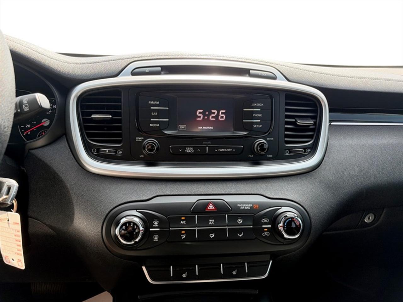 2018 Kia Sorento LX  **GREAT MILEAGE** Photo