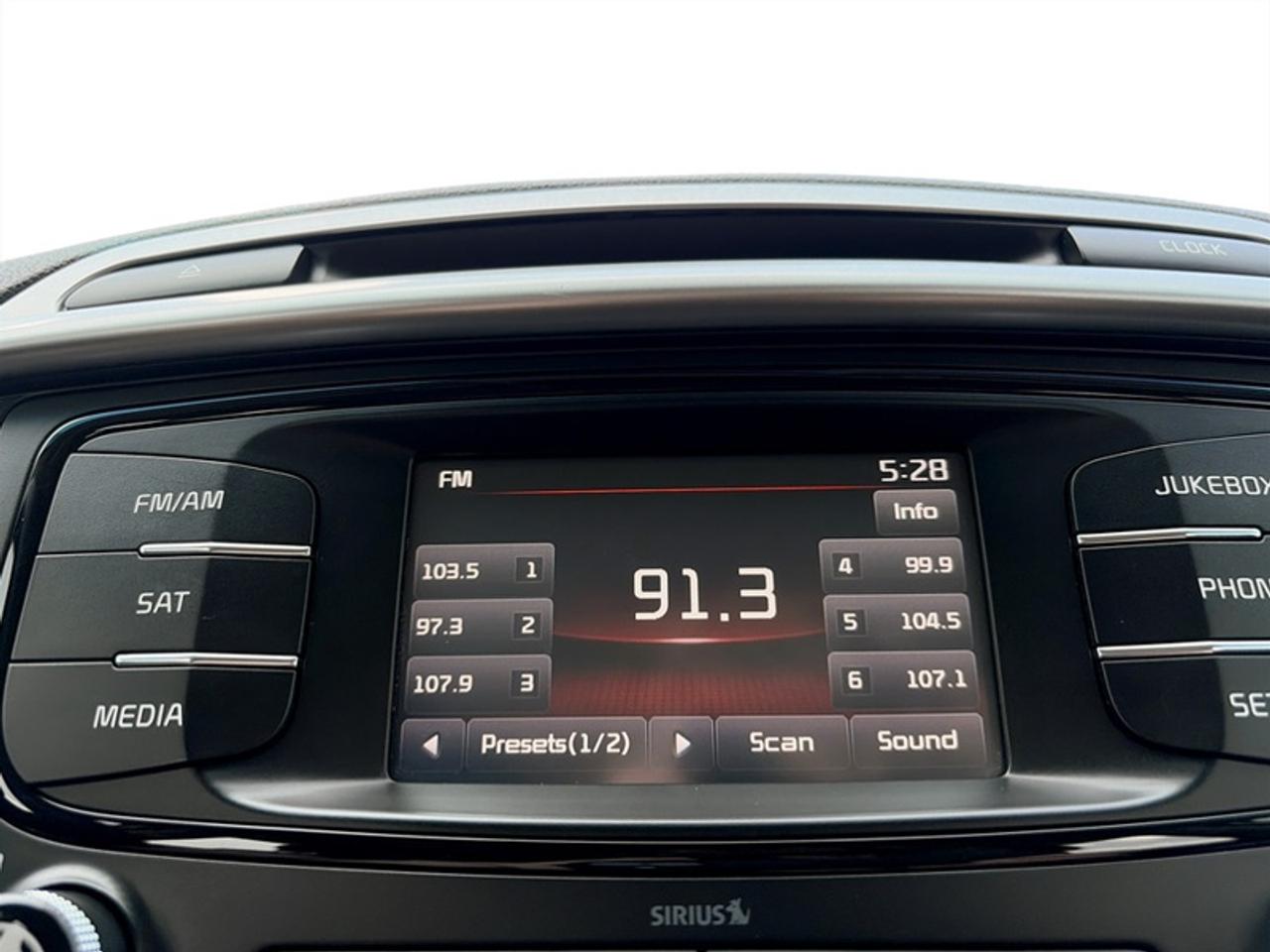 2018 Kia Sorento LX  **GREAT MILEAGE** Photo