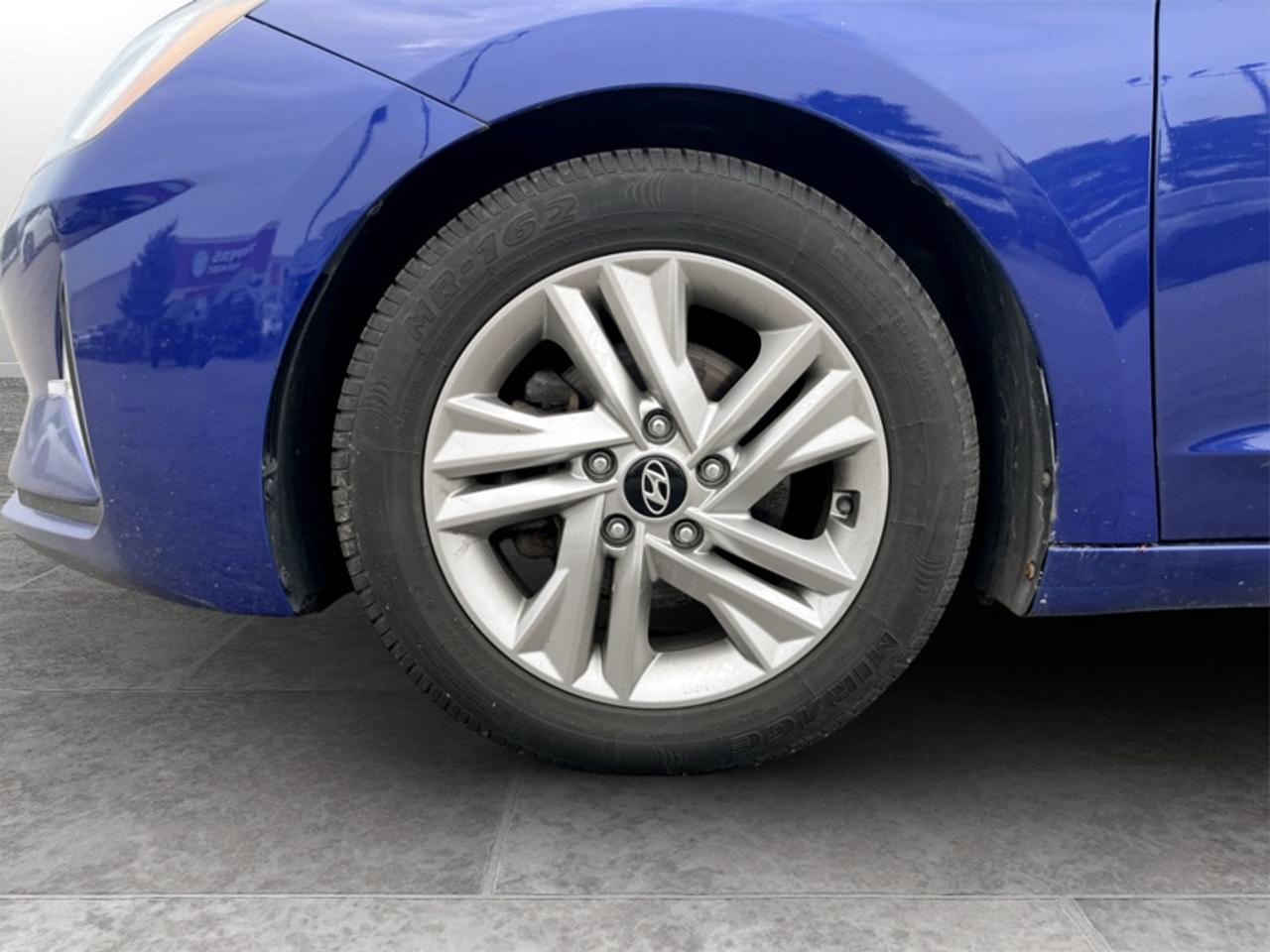 2019 Hyundai Elantra Preferred Photo