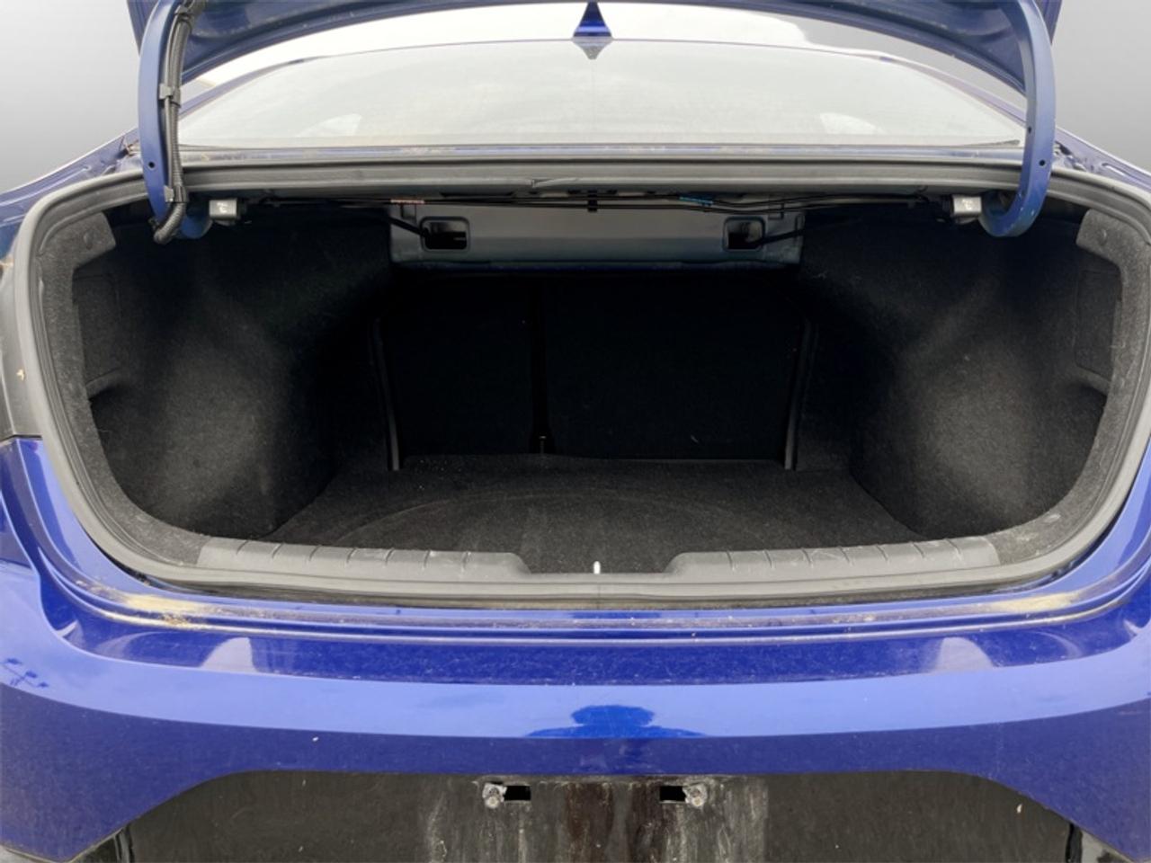 2019 Hyundai Elantra Preferred Photo
