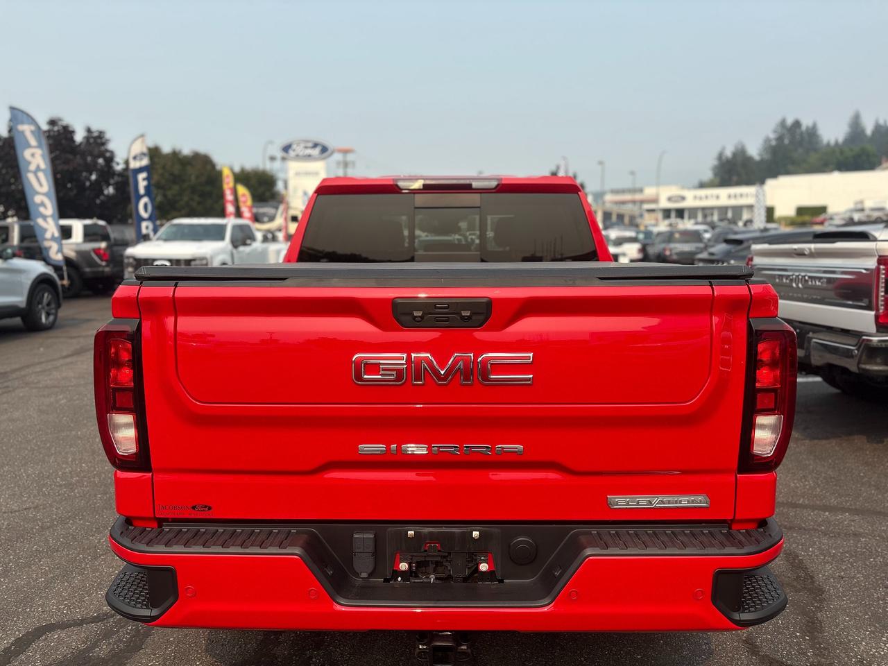 2023 GMC Sierra 1500 ELEVATION Photo3
