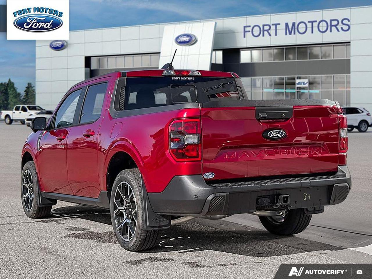 2026 Ford Maverick Lariat Photo3