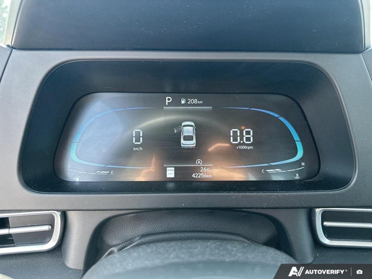 2025 Hyundai Elantra Essential   - Heated Seats Photo