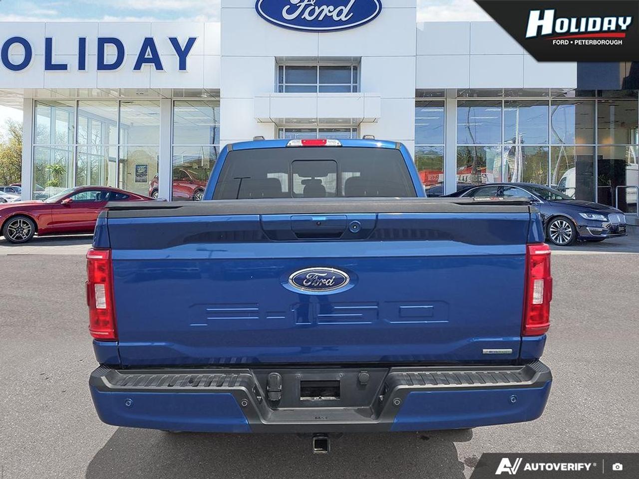 2023 Ford F-150 XLT Photo4
