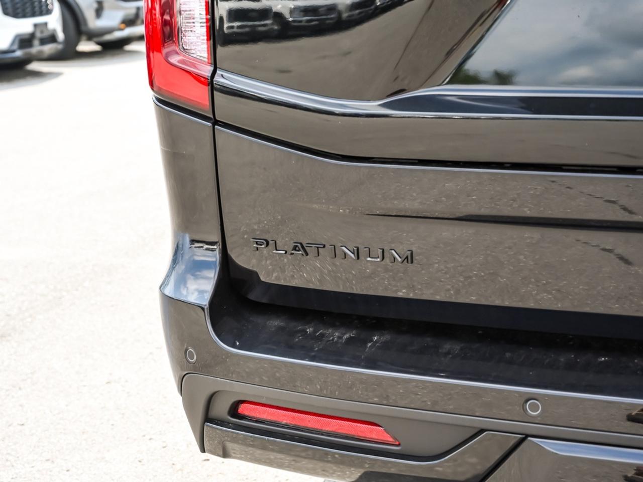2026 Ford Expedition Platinum Max Photo