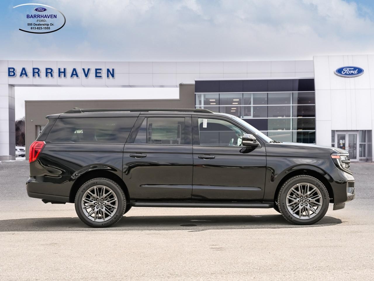 2026 Ford Expedition Platinum Max Photo