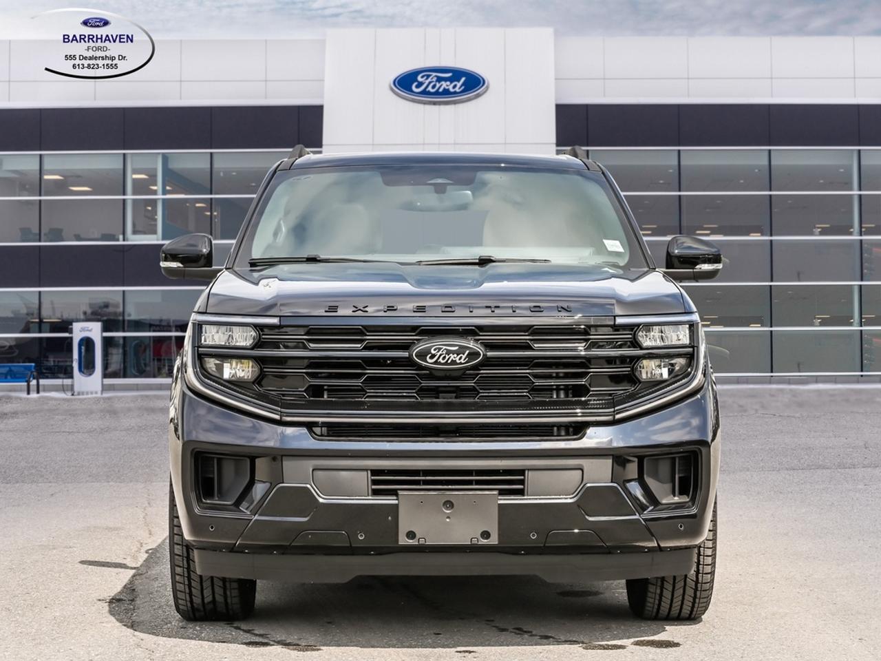 2026 Ford Expedition Platinum Max Photo