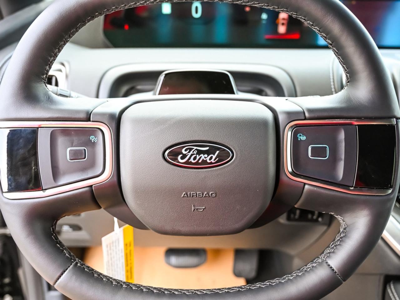 2026 Ford Expedition Platinum Max Photo