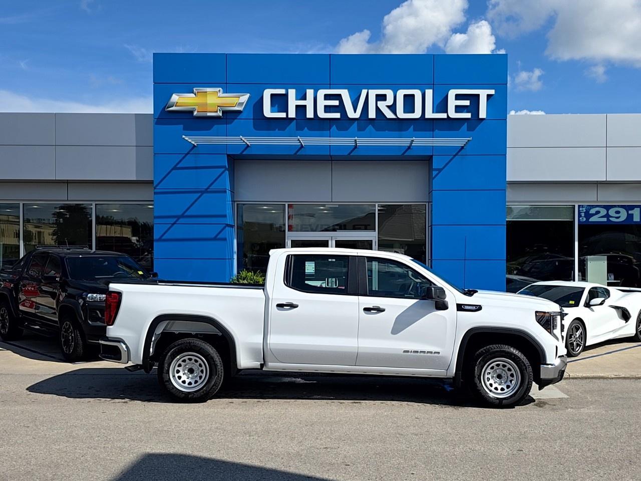 2026 GMC Sierra 1500 Crew Cab Short Box 2-Wheel Drive Pro Photo5